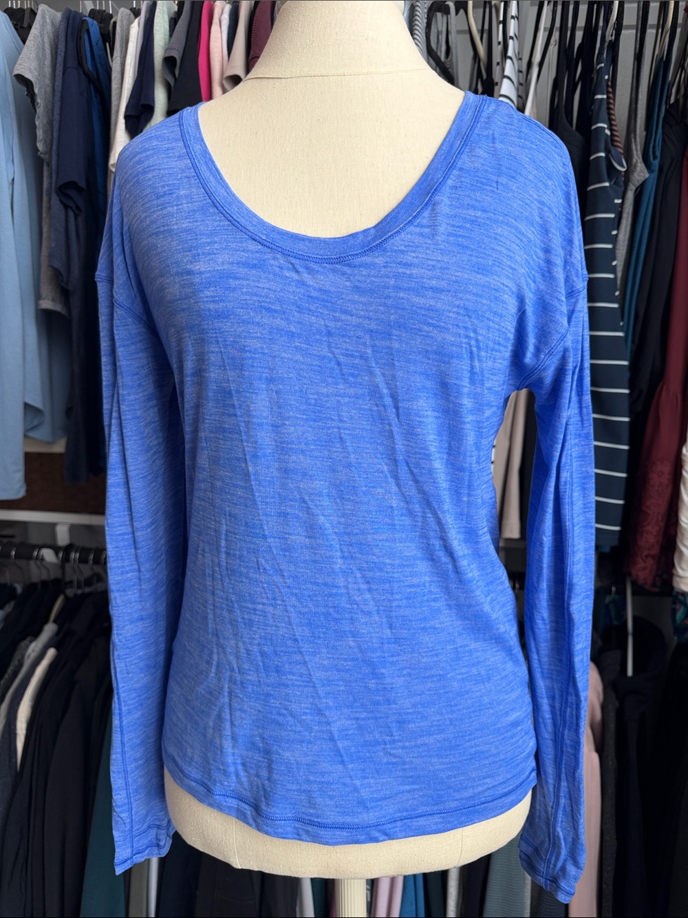 Lululemon Emerald Long Sleeve Top - Heathered Space Dye Blue ✨